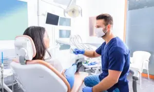 Zarobki dentystów w Polsce: Ile naprawdę zarabiają?