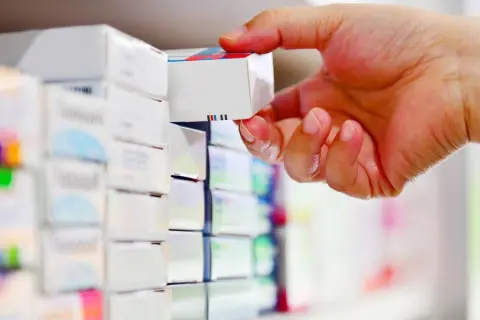 Neurovit: na co pomaga? Wskazania, działanie i skutki uboczne