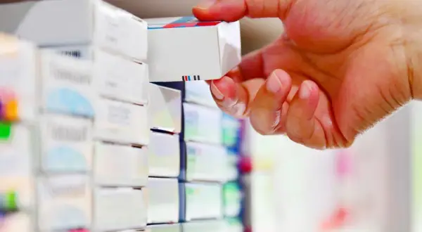 Neurovit: na co pomaga? Wskazania, działanie i skutki uboczne