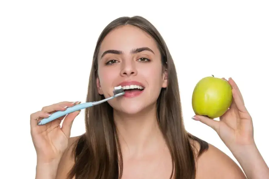 domowe sposoby na mocne szkliwo zębów, zdrowa dieta dla zębów